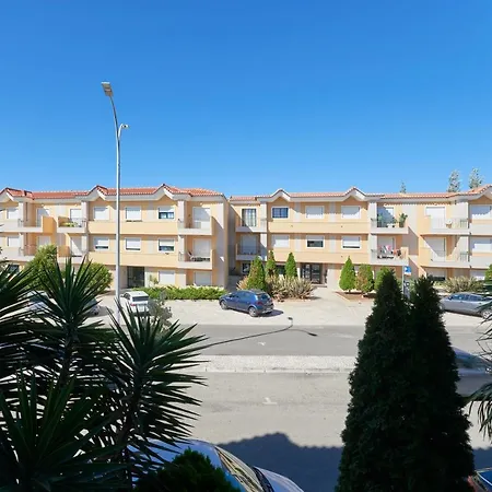 Διαμέρισμα Junto Nova&praia Ii Carcavelos (Lisbon)
